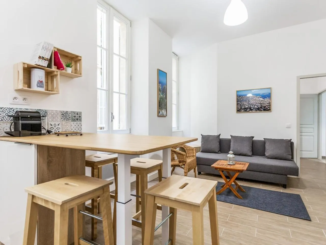 Апартаменты L'Escapade Marseillaise T2 Moderne Avec Cuisine Equipee Et A 5 Min Du Vieux-Port Марсель